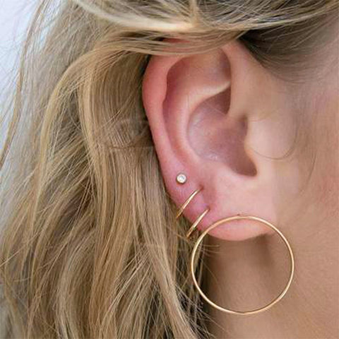 Gold Simple Circle Earrings